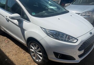 Ford Fiesta 122.000 km 5.600 &euro; Ulm-Donautal 89079