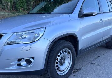 VW Tiguan 199.999 km 3.600 &euro; neu-ulm 89231
