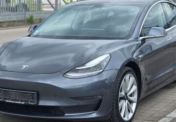 Tesla Model 3 166.500 km 21.999 &euro; Elchingen 89275