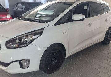 Kia Carens 146.000 km 6.300 &euro; Laupheim 88477