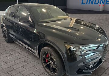 Alfa Romeo Stelvio 25.000 km 87.990 &euro; Illertissen 89257