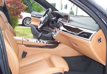 BMW 740 99.200 km 44.990 &euro; Vöhringen 89269