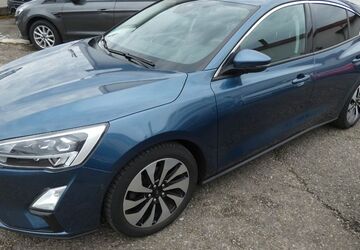 Ford Focus 105.000 km 9.990 &euro; Neu-Ulm 89231