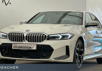 BMW 330 25.584 km 48.749 &euro; Ulm 89077