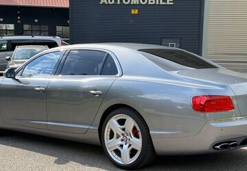 Bentley Flying Spur 98.532 km 60.999 &euro; Geislingen / Eybach 73312